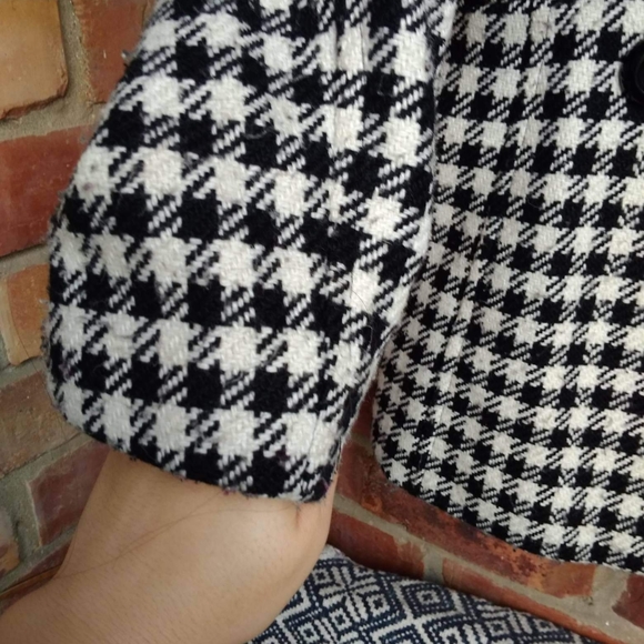 Checkered Winter Coat from Spain - Picture 4 of 9